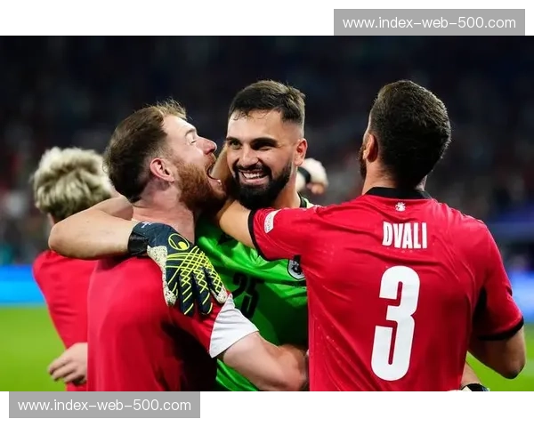 瓦伦西亚门将玛玛达什维利神勇扑救 力保球队本轮西甲客场平局